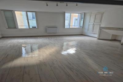 Studio - 51 m² - 1 pièce