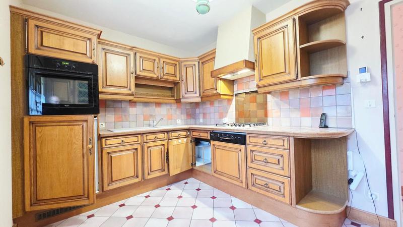 Maison - 113 m² - 6 pièces