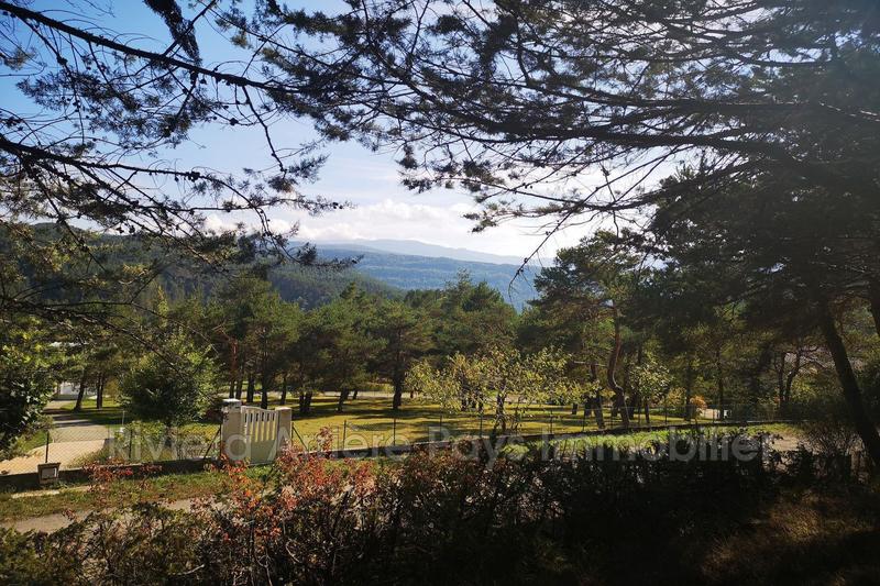 Maison - 214 m² - 7 pièces