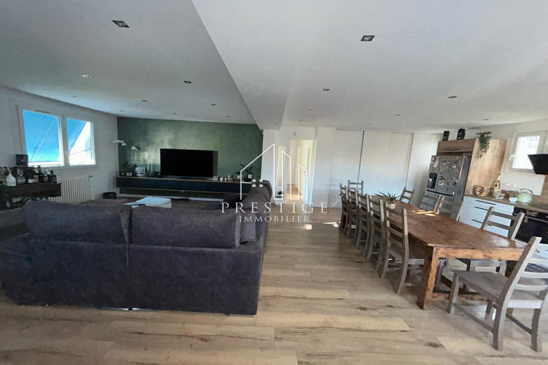 Maison - 114 m² - 4 pièces