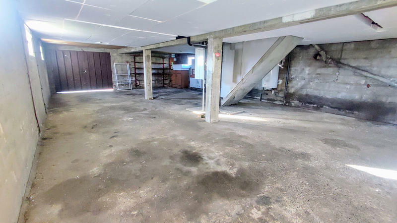 Maison - 83 m² - 5 pièces