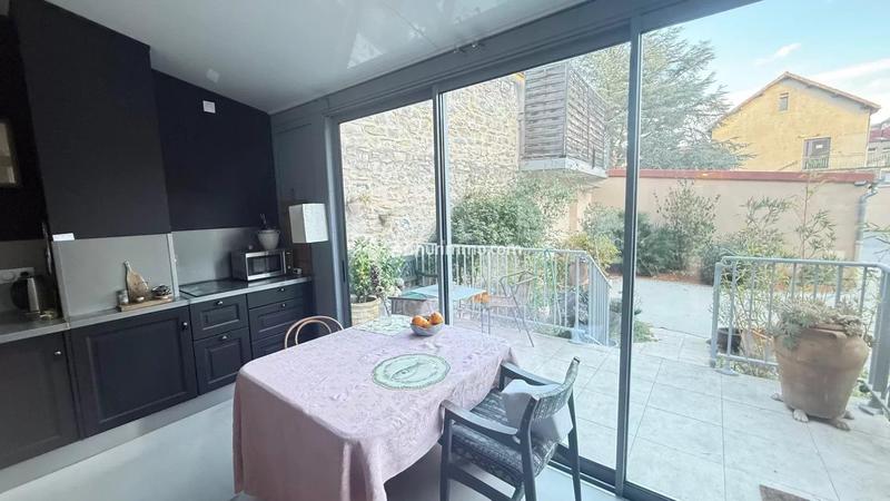 Appartement - 74 m² - 3 pièces