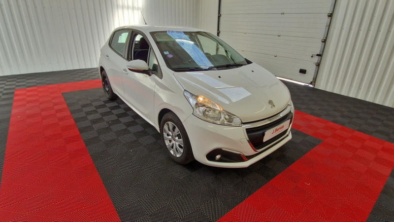 Peugeot 208 affaire Puretech 82 s&amp;amp;S Premium Pack