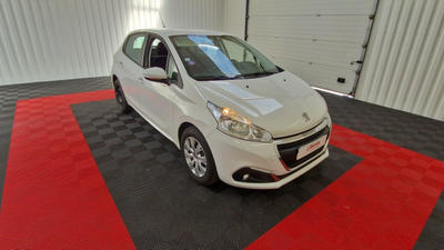 Peugeot 208 affaire Puretech 82 s&amp;amp;S Premium Pack