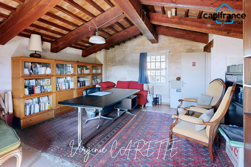 Maison - 317 m² - 9 pièces