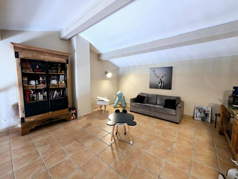 Maison - 171 m² - 6 pièces