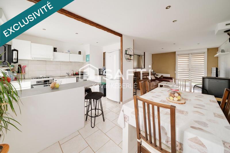 Maison - 80 m² - 5 pièces