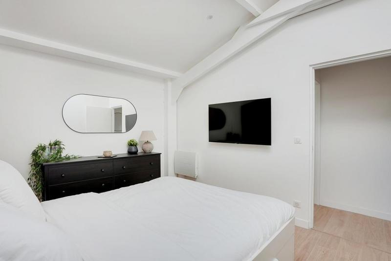 Appartement - 90 m² - 4 pièces