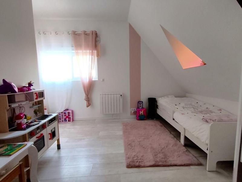 Maison - 280 m² - 10 pièces