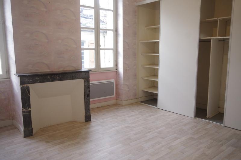 Maison - 220 m² - 10 pièces