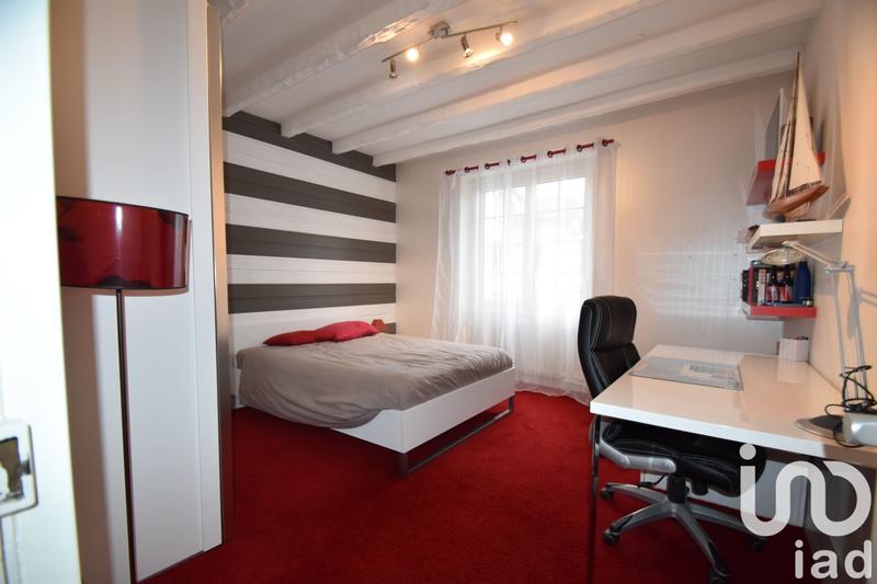 Maison - 320 m² - 10 pièces