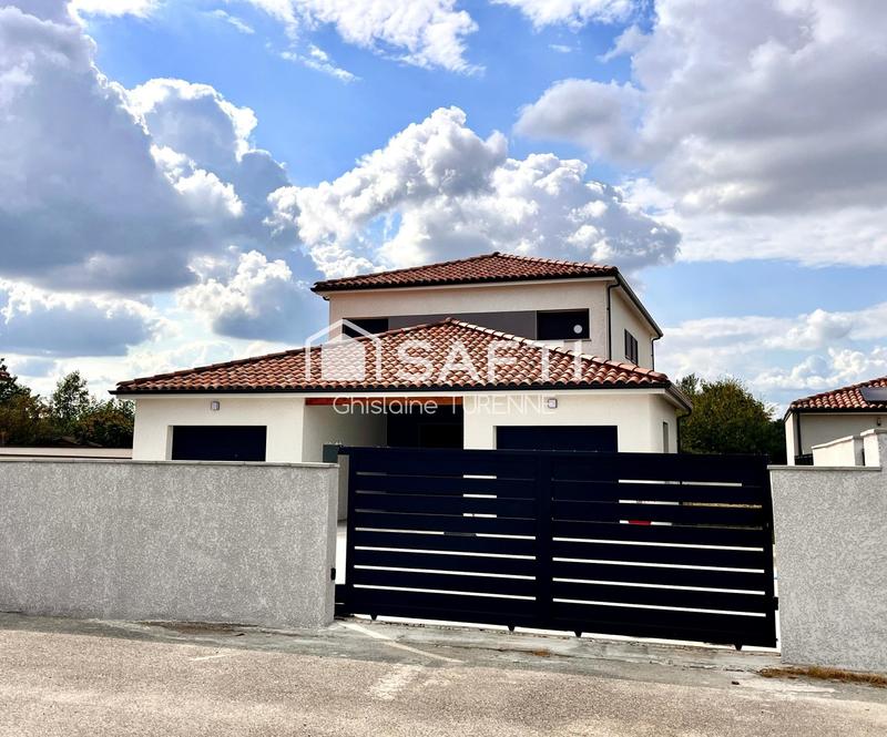 Maison - 150 m² - 6 pièces