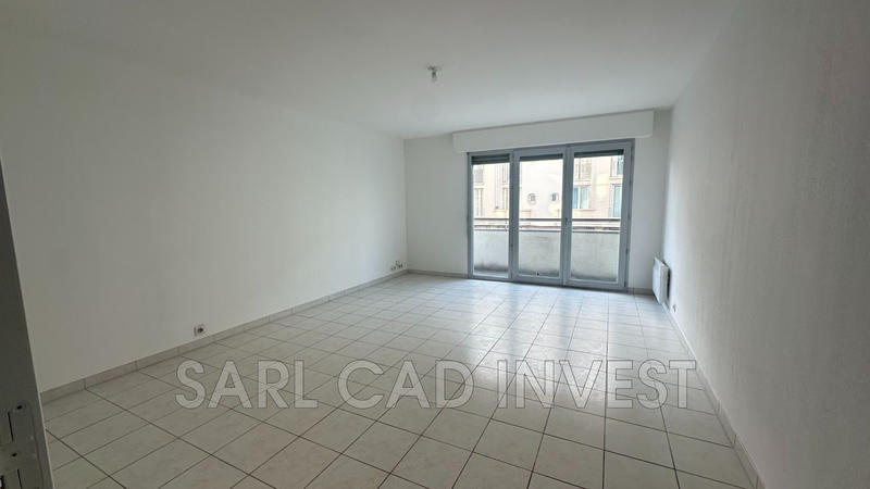 Appartement - 72 m² - 3 pièces