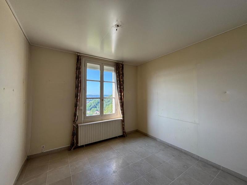 Appartement - 125 m² - 4 pièces