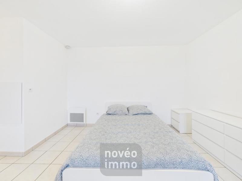 Studio - 25 m² - 1 pièce