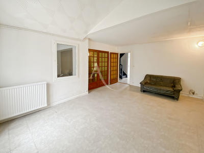 Maison - 103 m² - 6 pièces