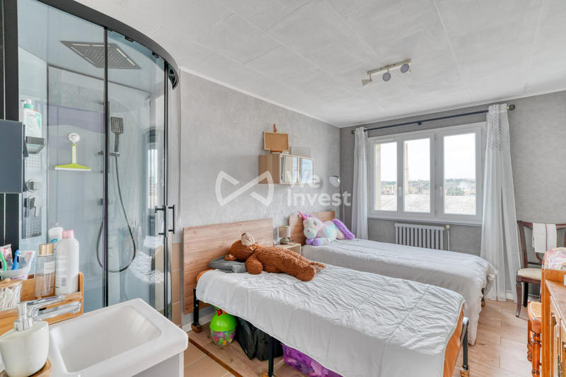 Appartement - 106 m² - 5 pièces