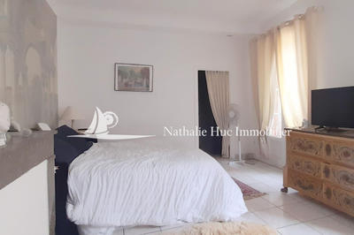 Maison de maîtres - 300 m² - 12 pièces