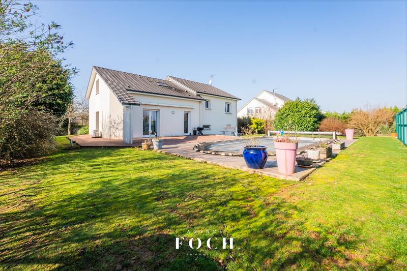 Maison - 155 m² - 6 pièces