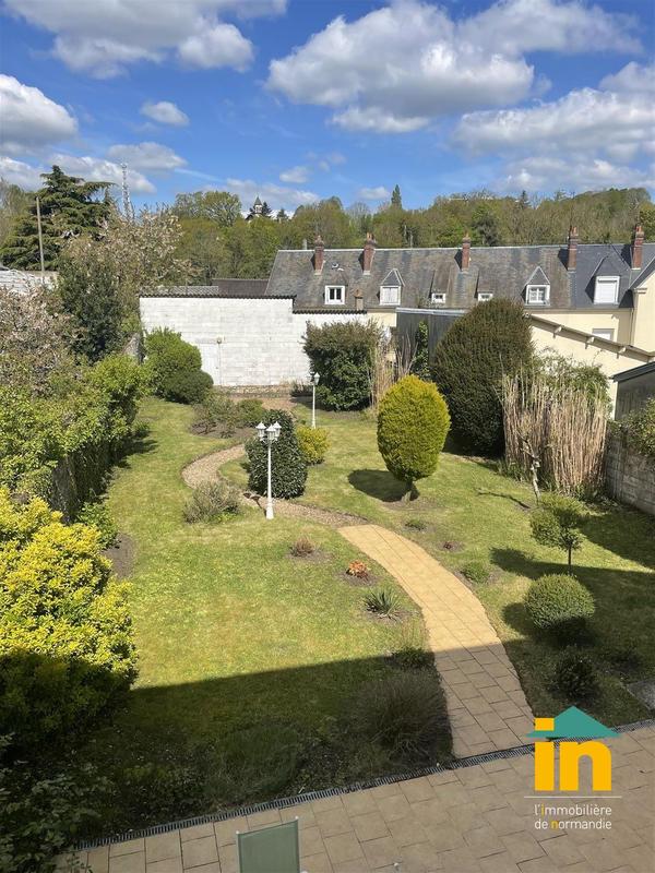 Maison de ville - 160 m² - 6 pièces