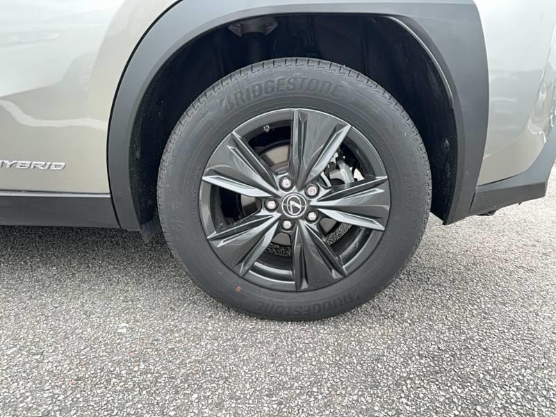 Lexus Ux 250h 4wd Luxe Plus
