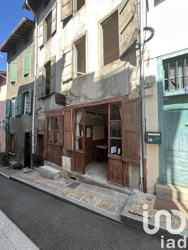 Maison de ville - 300 m² - 9 pièces