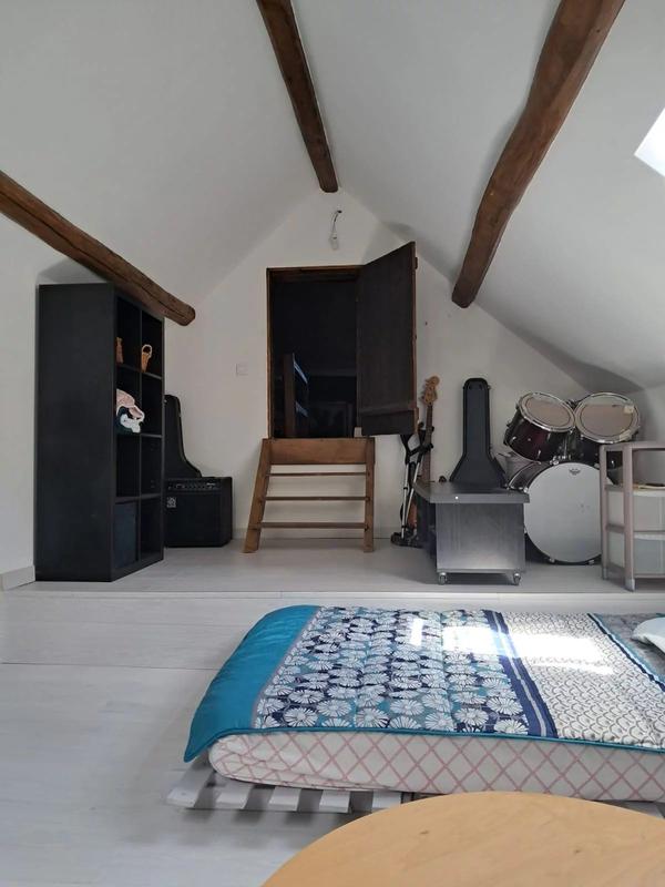 Maison - 180 m² - 10 pièces