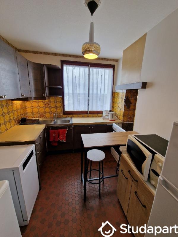 Chambre - 12 m² - 1 pièce