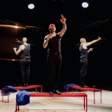 A l'Ombre du Réverbère