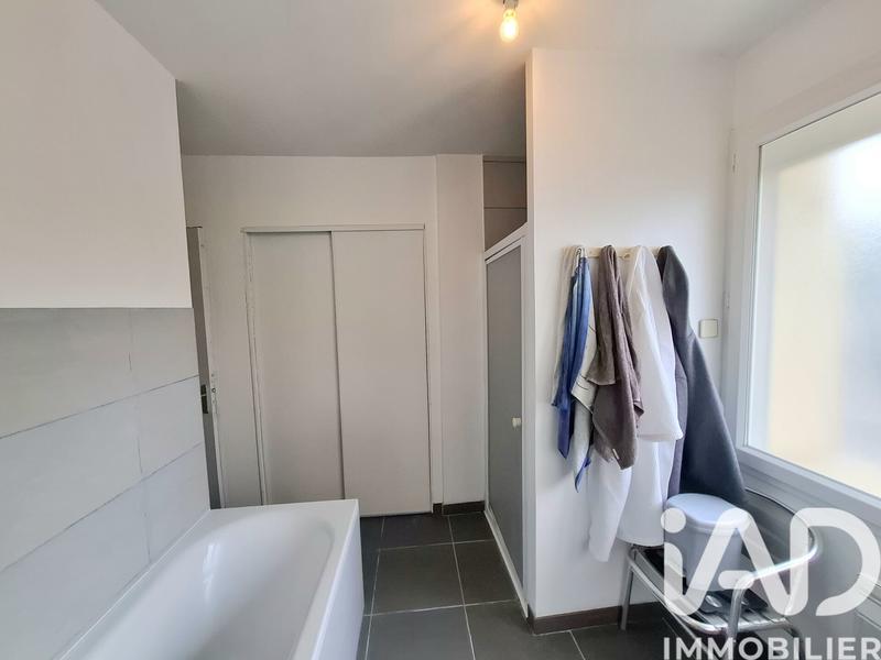 Maison - 88 m² - 4 pièces