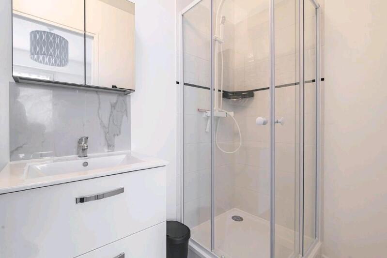 Appartement - 92 m² - 5 pièces