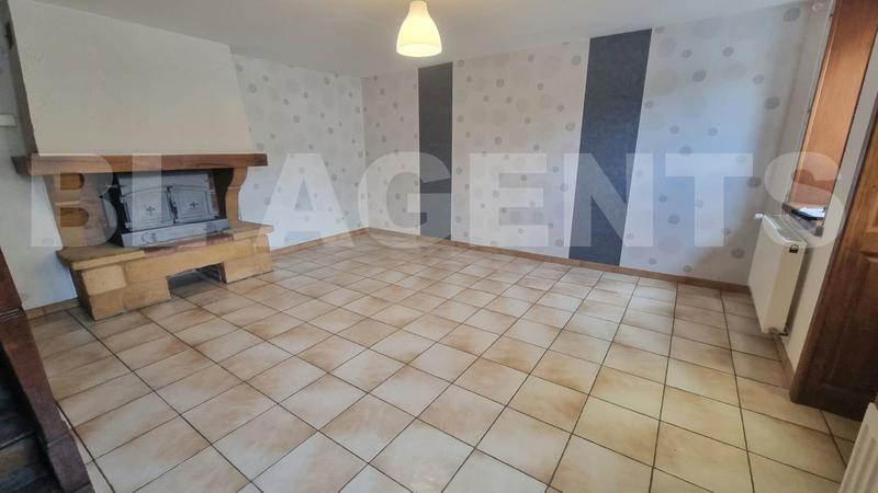 Maison - 93 m² - 4 pièces