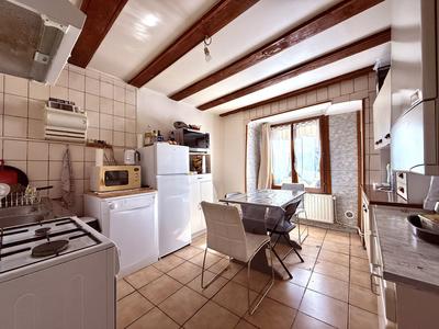 Maison - 101 m² - 6 pièces