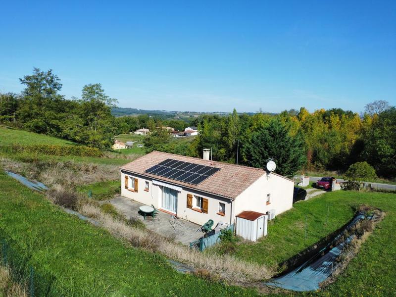 Propriété - 90 m² - 4 pièces