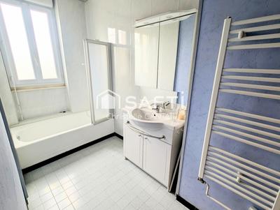 Maison - 128 m² - 7 pièces