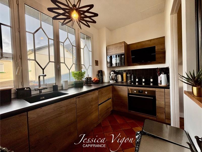 Maison de ville - 215 m² - 6 pièces