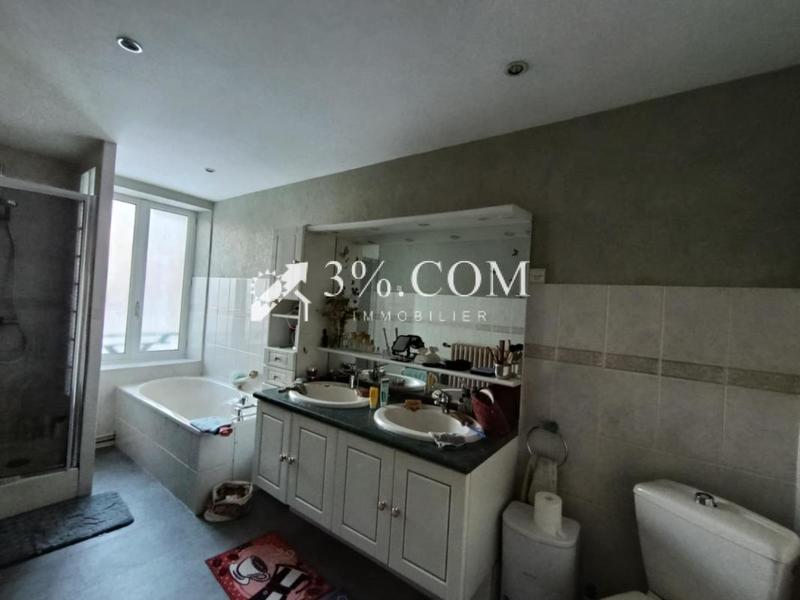 Maison - 153 m² - 7 pièces