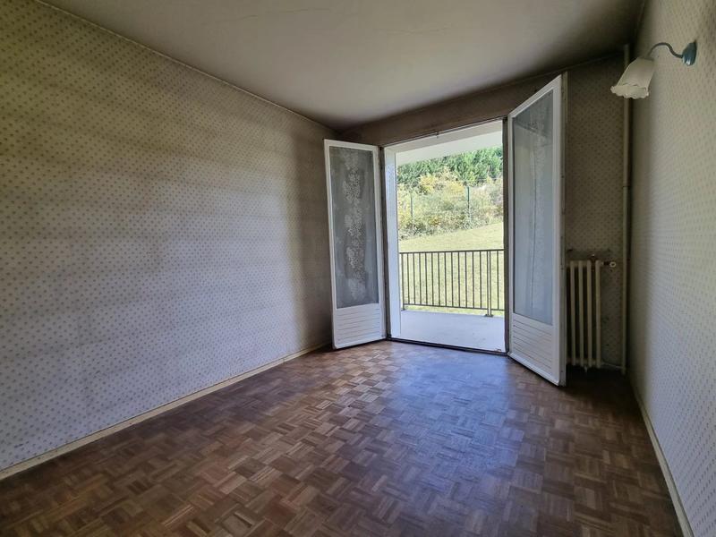 Appartement - 81 m² - 5 pièces