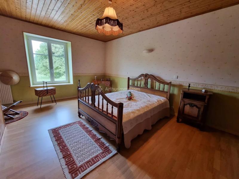 Maison - 184 m² - 6 pièces