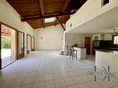 Maison - 146 m² - 5 pièces