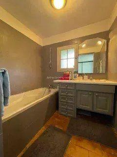 Maison - 80 m² - 322 pièces