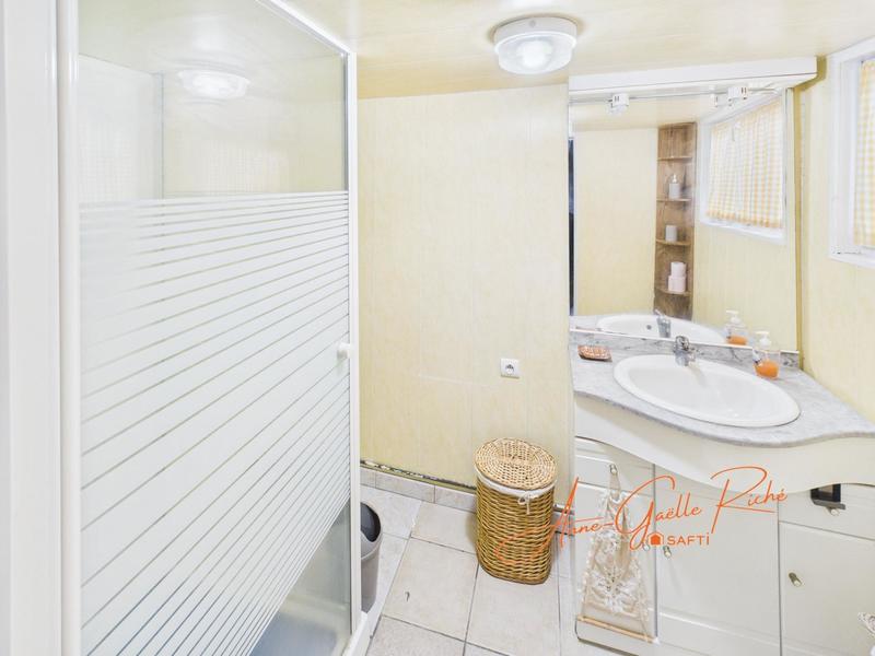 Maison - 104 m² - 5 pièces