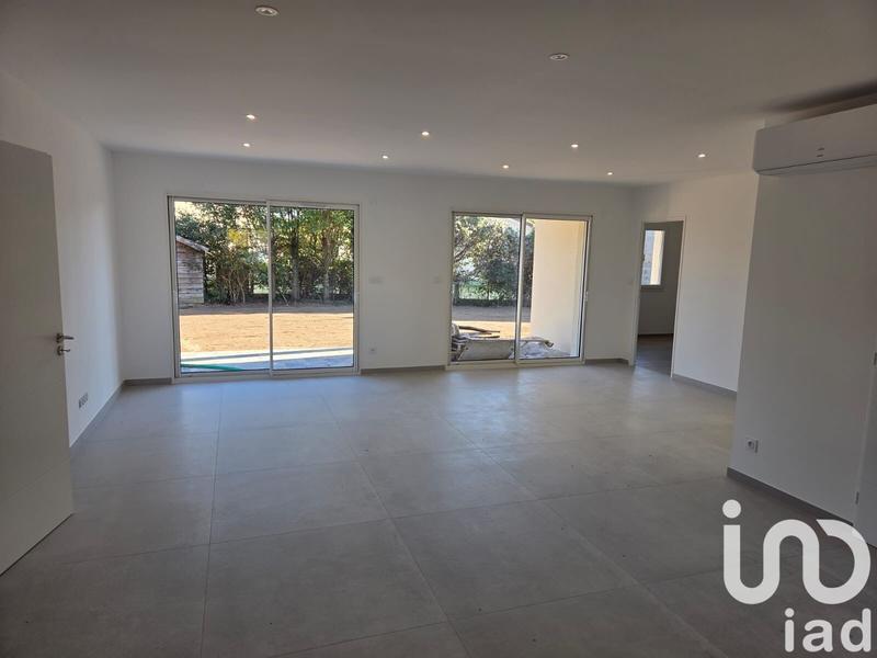 Maison - 104 m² - 4 pièces