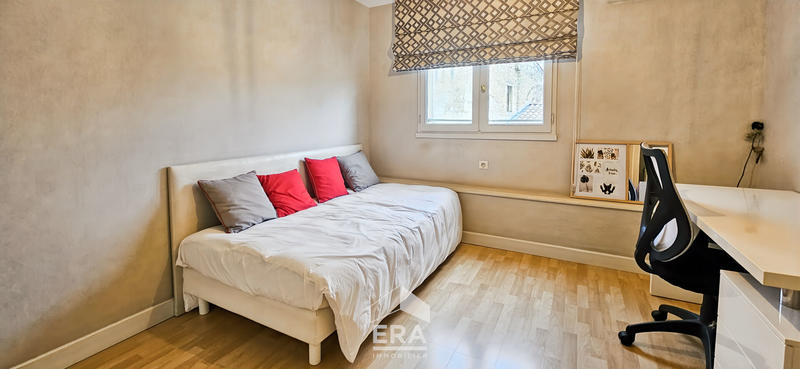 Maison - 141 m² - 5 pièces