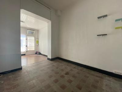 Local commercial - 51 m² - 3 pièces