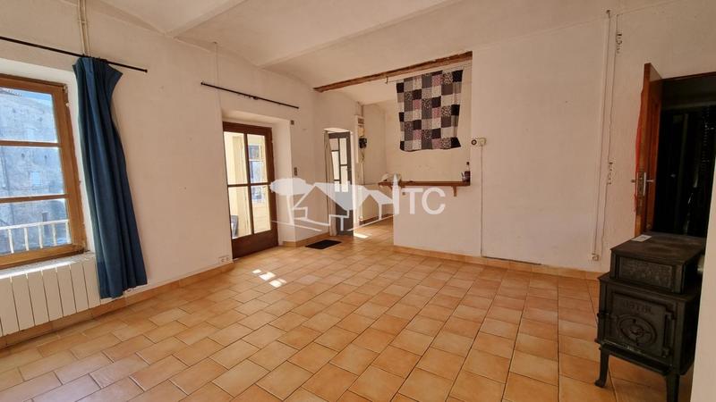 Mas - 60 m² - 6 pièces