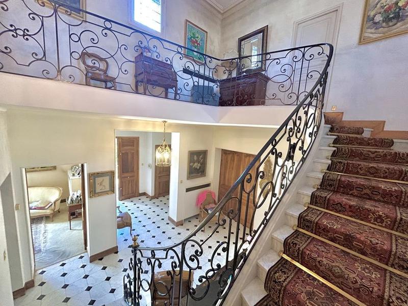 Villa - 194 m² - 6 pièces