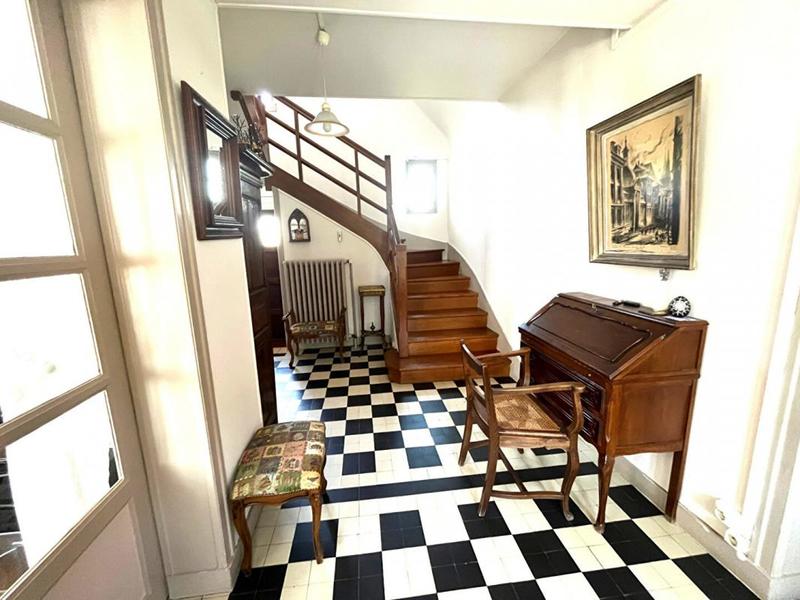 Maison - 118 m² - 8 pièces