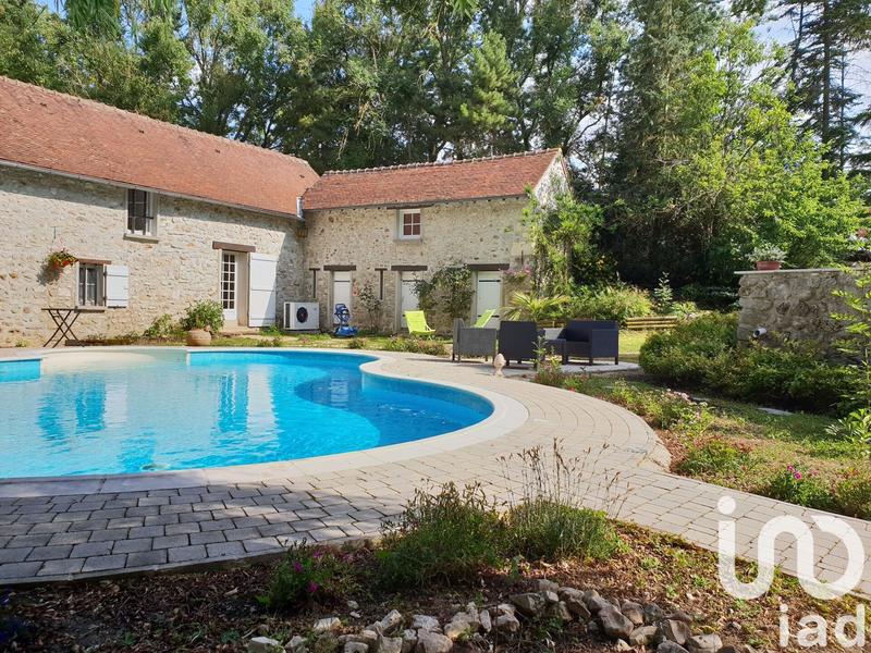 Maison - 274 m² - 9 pièces