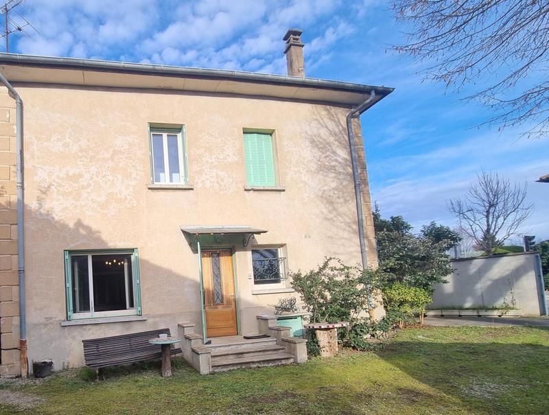 Maison - 111 m² - 6 pièces